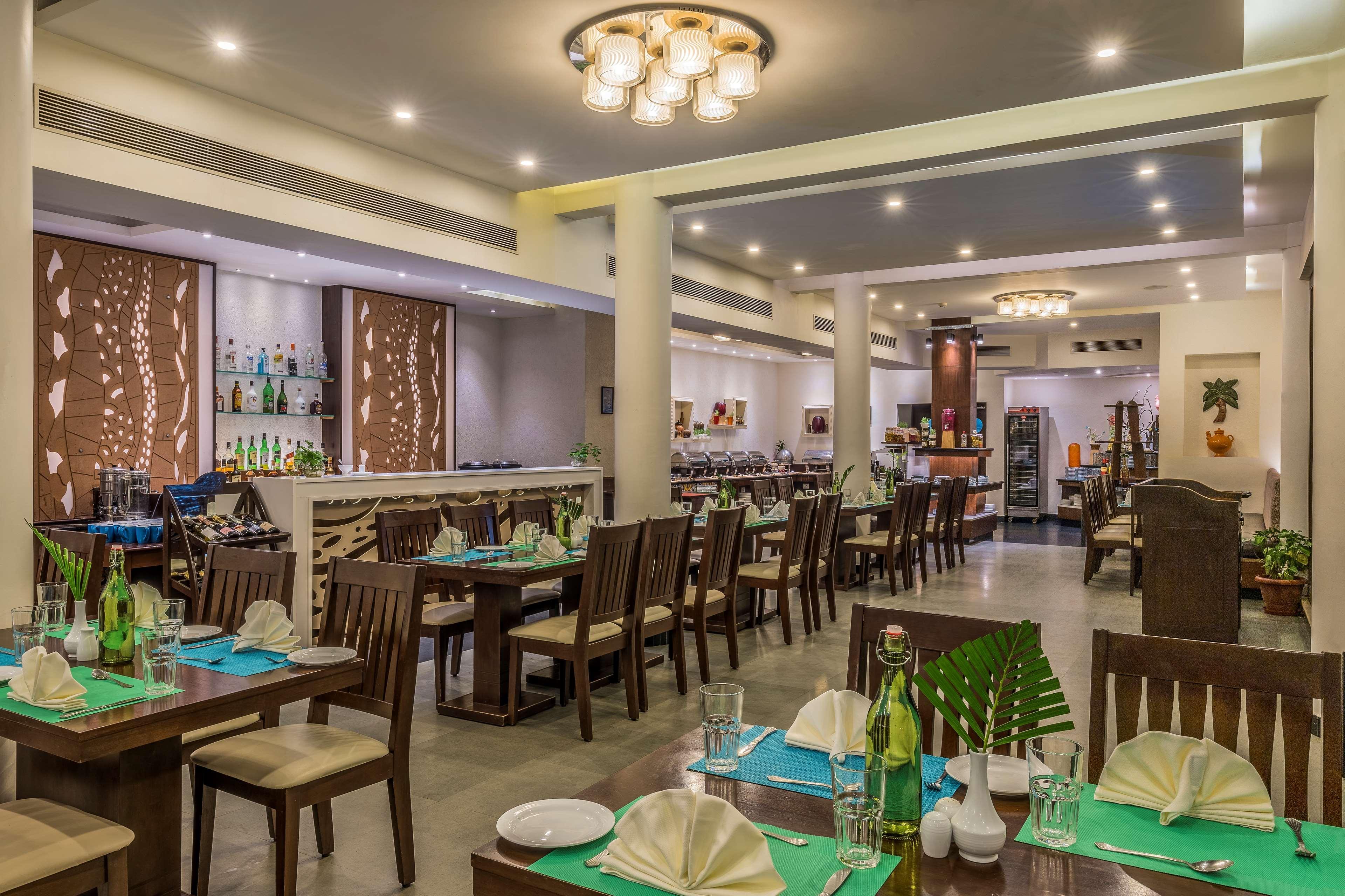 Radisson Goa Candolim Exteriör bild